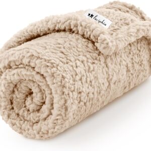 Luciphia Premium Fleece Dog Puppy Blanket Soft Pet Sherpa Calming Cat Blanket Throw for Small Medium Dog Cat(Beige,30×20 inches)
