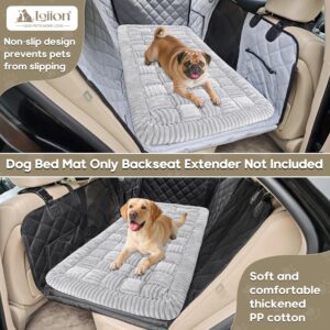 Dog Car Bed Mat, Non-Slip Backseat Extender Pet Blanket, Plaid Dog Bed for SUVs, Sedans & Trucks, Chew-Resistant Travel Pad for Dogs, Easy Clean & Scratch-Proof & Comfort (50″x24.6″) Light Gray