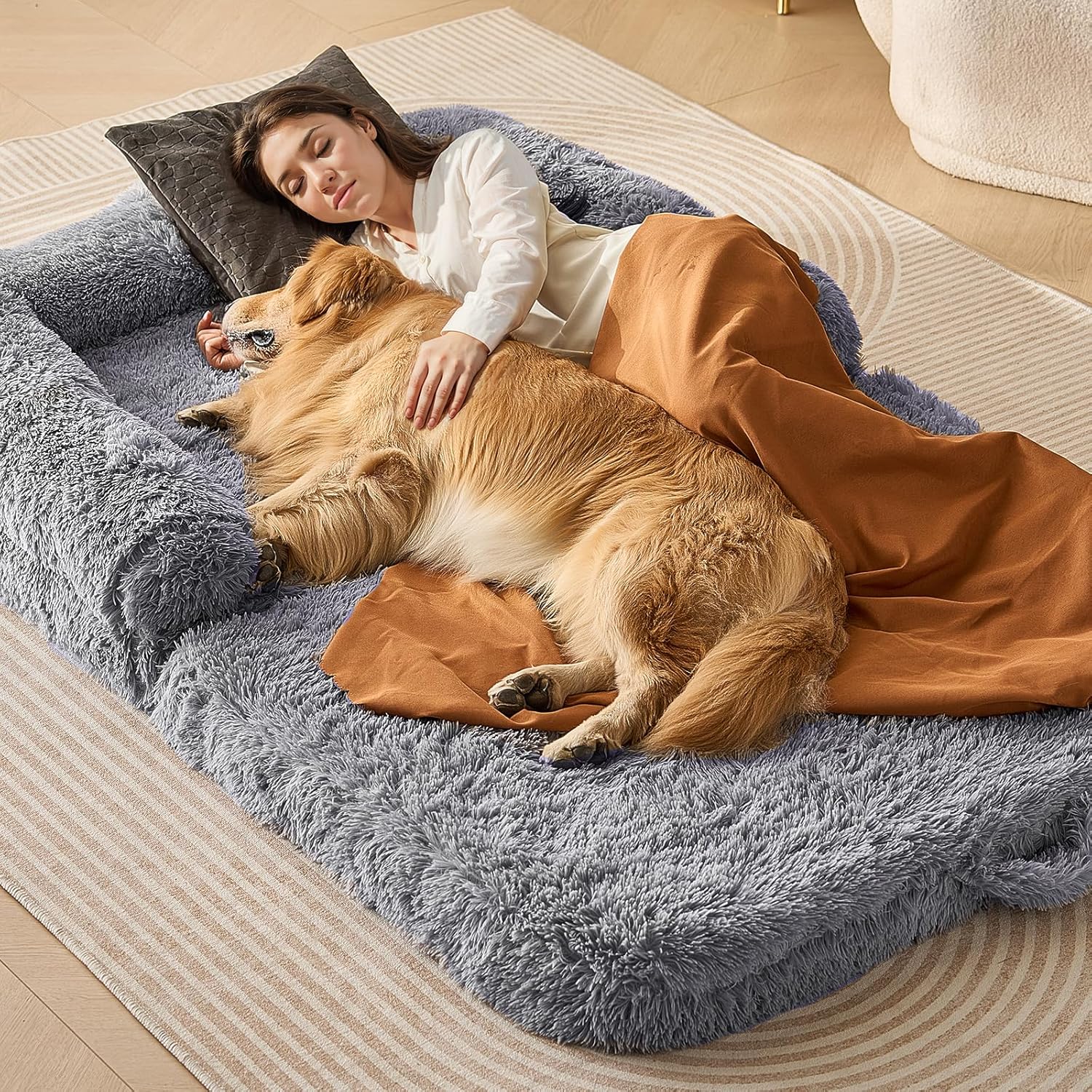 VEVOR Foldable Human Dog Bed, 72"x48"x10" Giant Human Sized Dog Bed with Washable PV Velvet Cover, Egg Orthopedic Foam, Storage Pocket, for You and Pet, Grey - Image 5