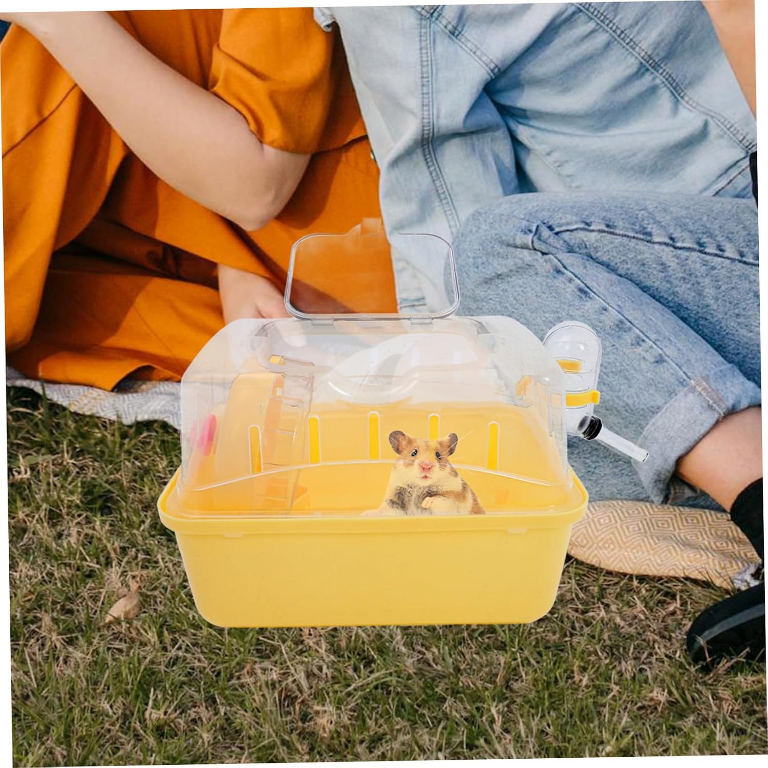 Totority Hamster Carrier Cage Portable Outdoor Plastic Takeaway Cage Water Feeder Spacious for Small Pets for Travel and Camping Breathable Design for Safe Transport - Image 5