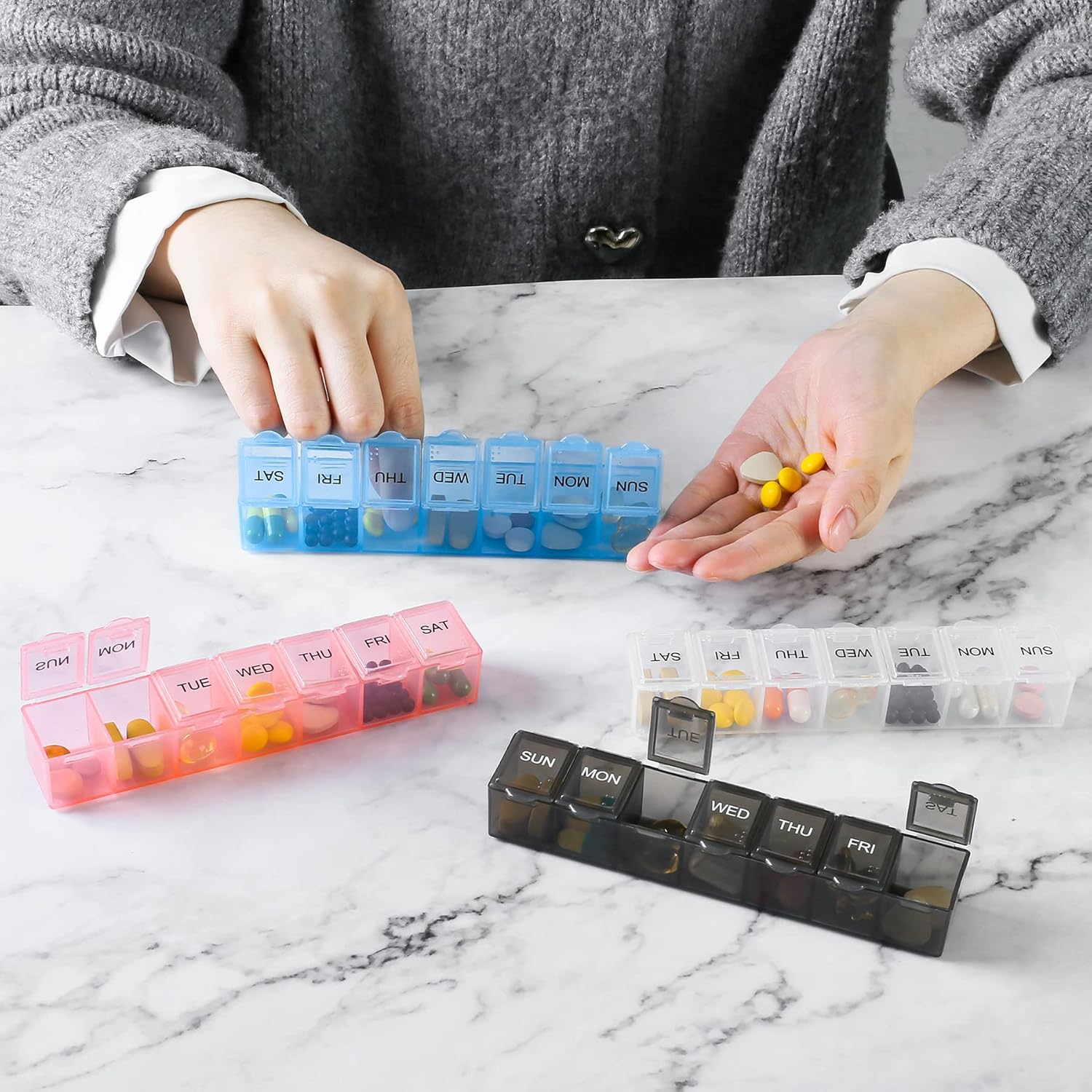 4 Pack Weekly Pill Organizer, 7 Days Pill Case Travel Daily Pill Box Portable Medicine Organizer and Planner with Compartment for Vitamins, Fish Oil, Supplements and Medication (4 Colors) - Image 8