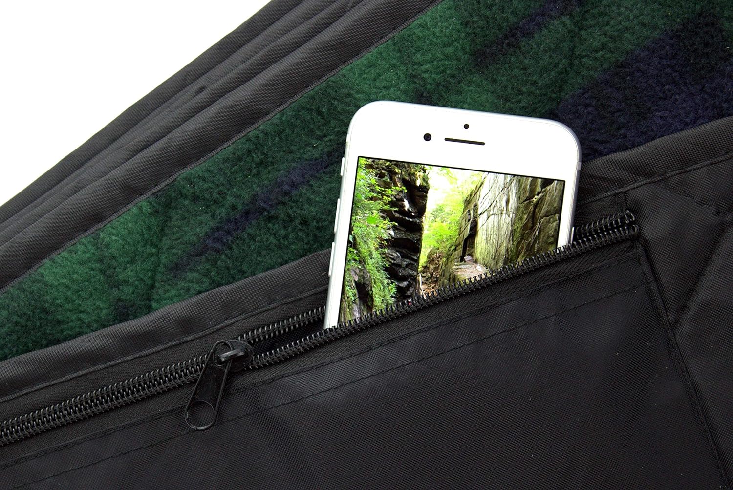 DOWN UNDER OUTDOORS Large Waterproof Windproof Extra Thick 350 GSM Quilted Fleece, or Sherpa Stadium Blanket - Image 2